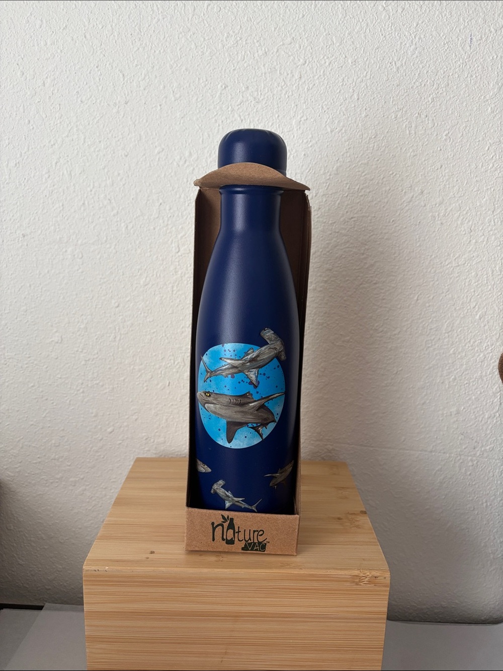 Nature Vac - Navy Whale Stainless Water Bottle
